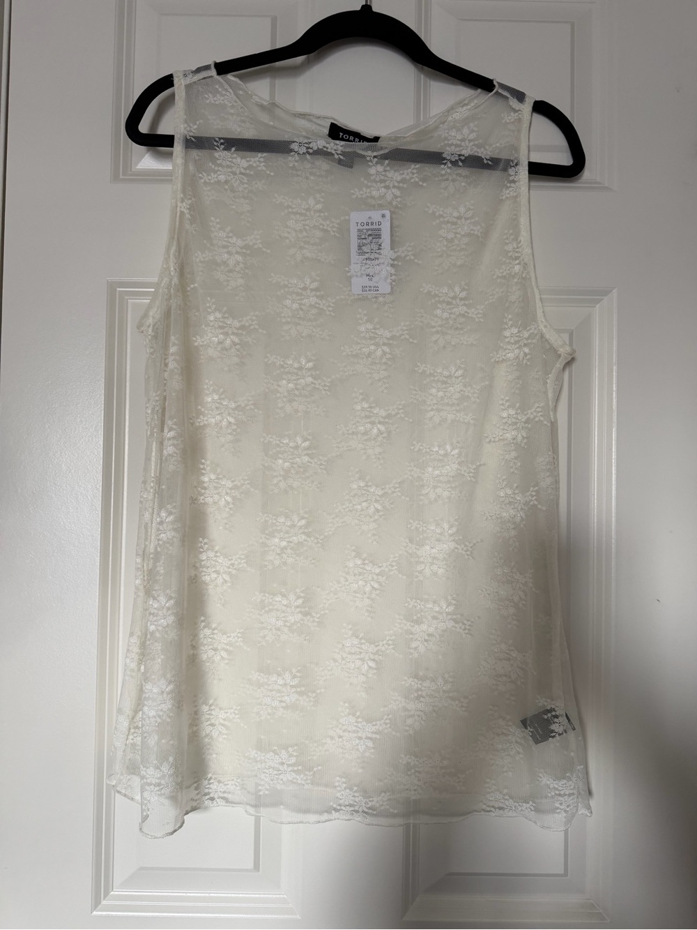 NWT Torrid lace boatneck tank. Size 00.